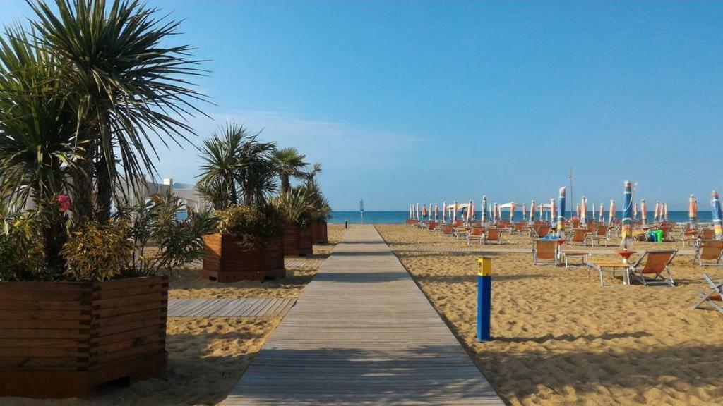 Ferienwohnung Flats Valbella Bibione Exterior foto